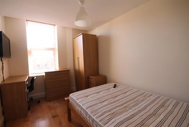 6 bed house, Doncaster Road, Sandyford, Newcastle, NE21RB - Image 3